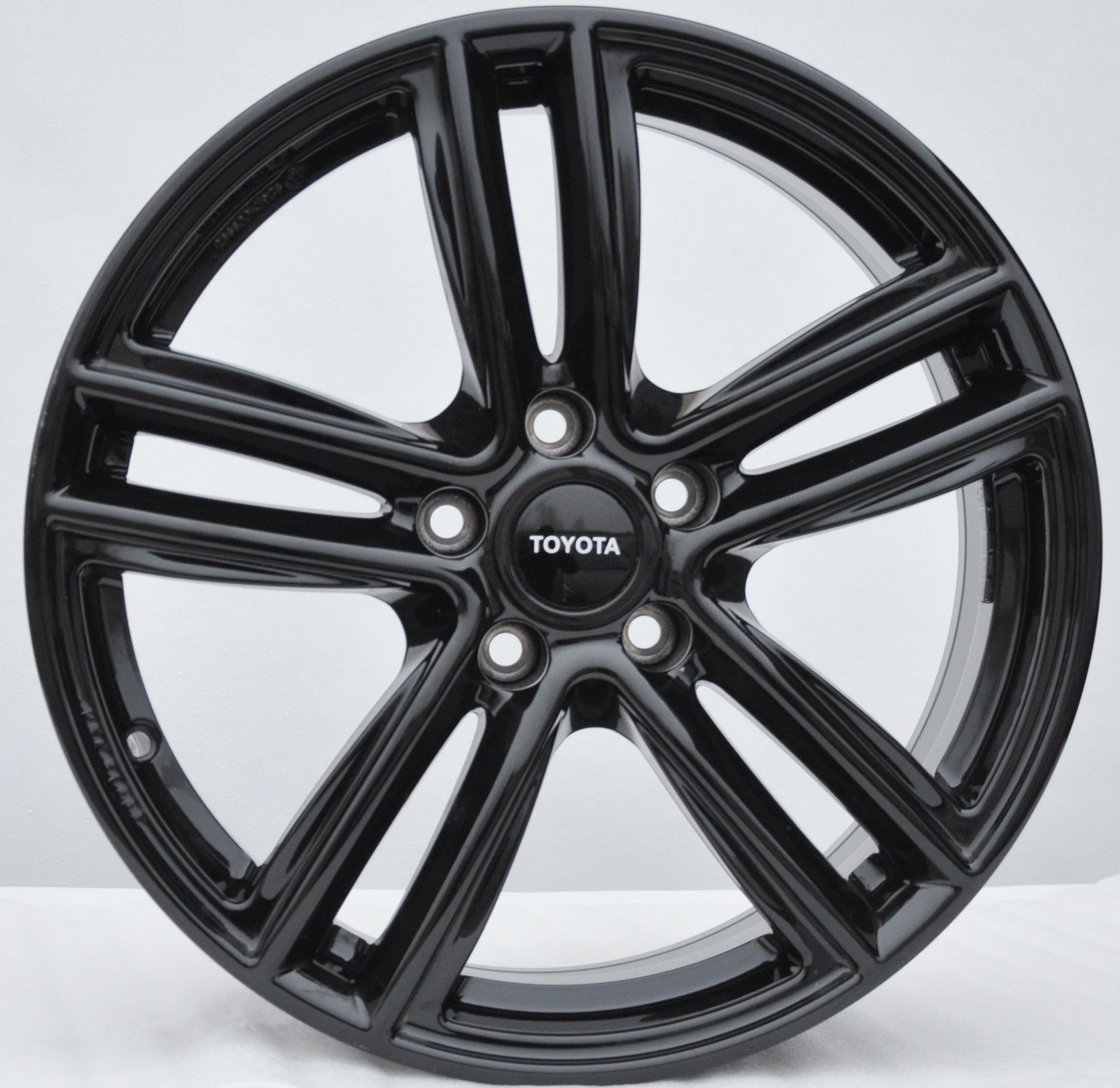 Toyota (oryginalne OEM) fc27-708 Alufælge 18" 5x114.3 ET35 – Sort (sæt á 4)