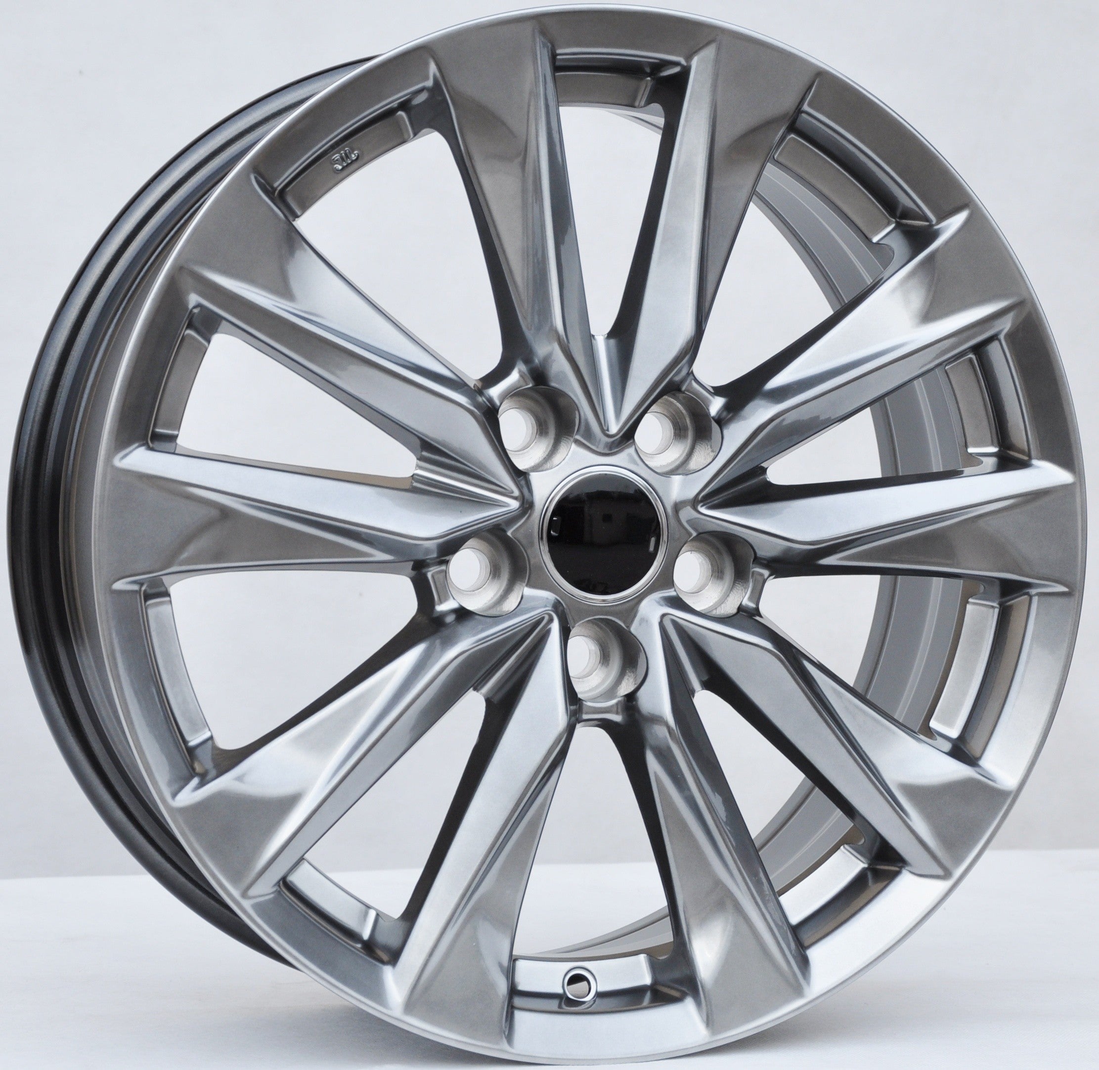 PDW 3341 Alufælge 17" 5x114.3 ET35 – Dymione (sæt á 4)