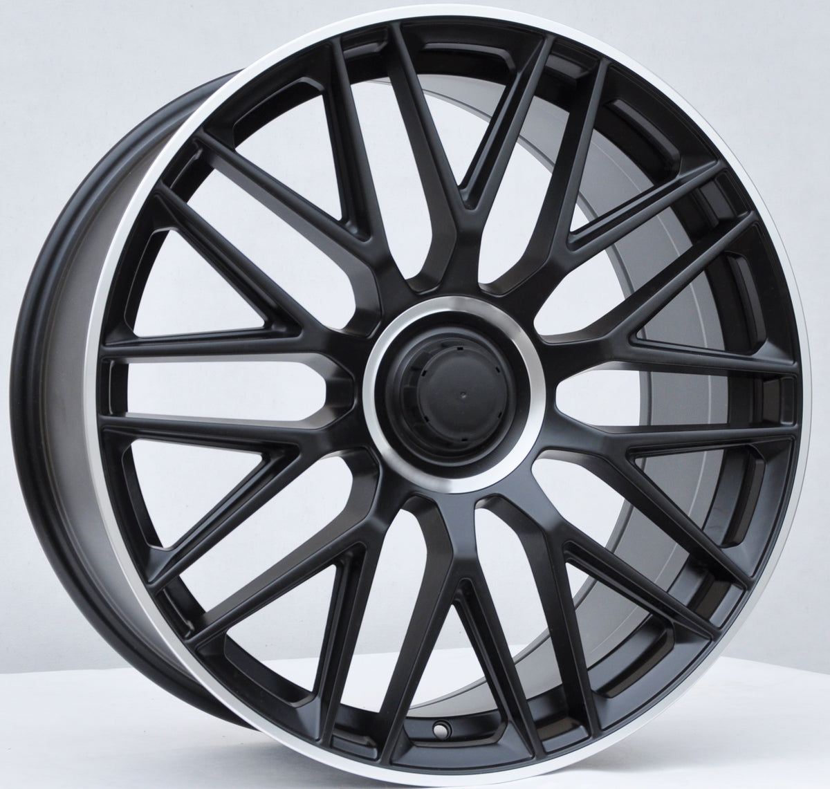 PDW 1766 Alufælge 22" 10J 5x112 ET43 – Poleret/sort mat (sæt á 4)