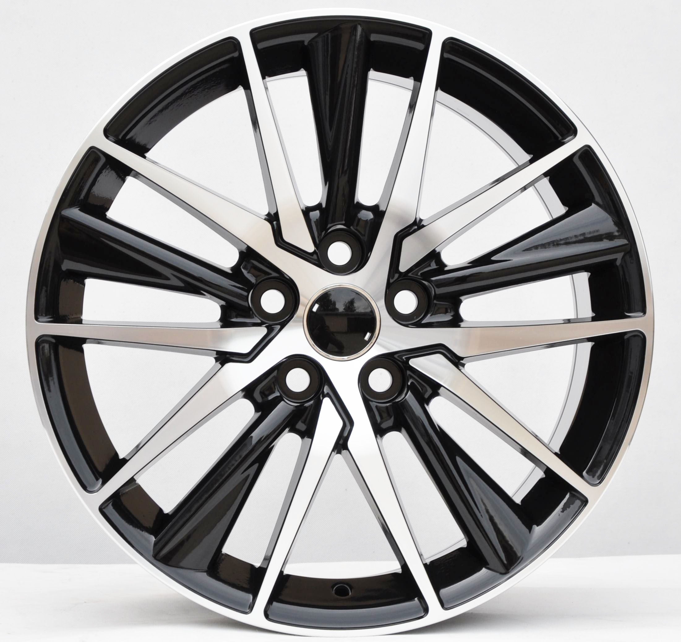 PDW 1638 Alufælge 17" 5x100 ET45 – Poleret/sort (sæt á 4)