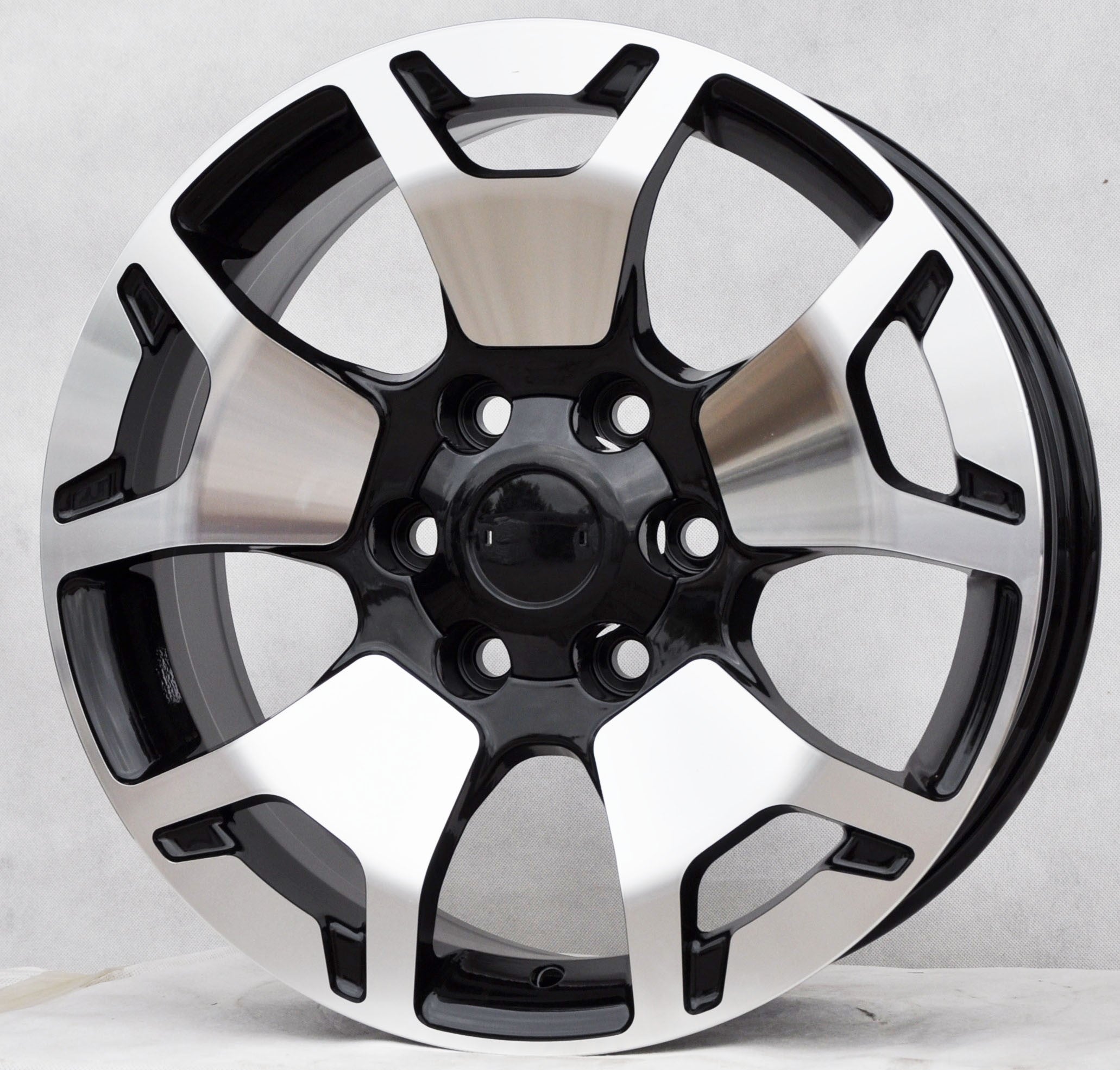 PDW 1460 Alufælge 18" 6x139.7 ET25 – Poleret/sort (sæt á 4)