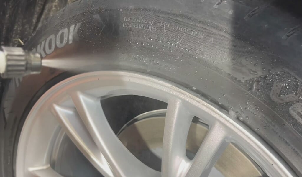 Vandafvisende tire wax effekt